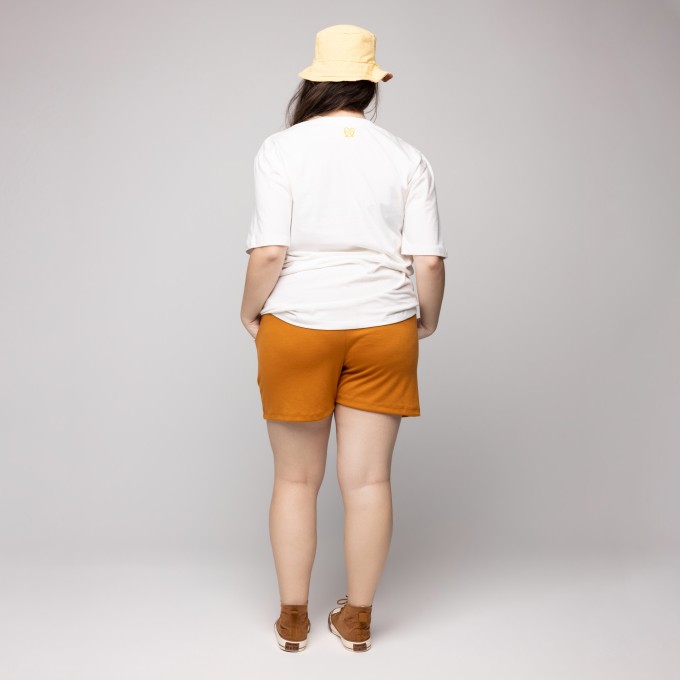 Short Íris